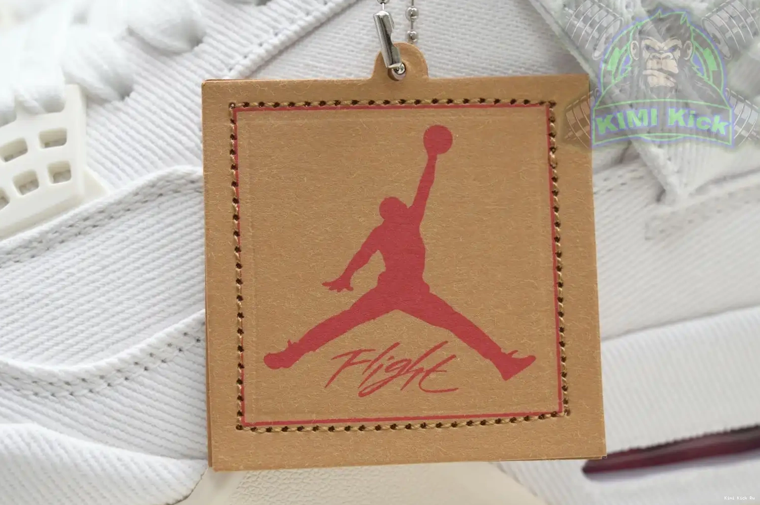 4 Air tag) white levis (levis Jordan Kimikick Jordan 0327